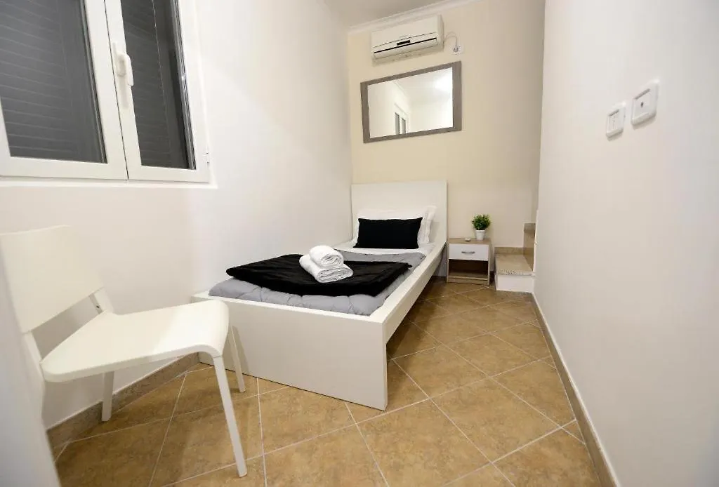 K'Alma Apartment Colosseo - Leopardi Rome