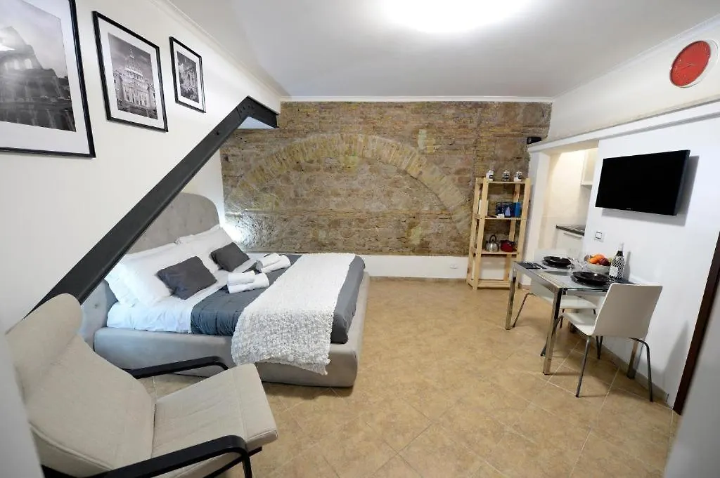 K'Alma Apartment Colosseo - Leopardi Rome