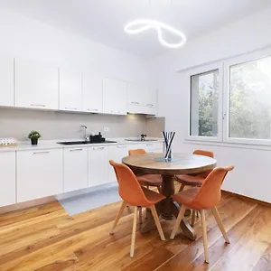 We - Fante House, , Rimini Italia